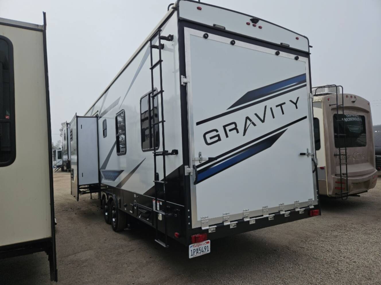 A photo of this 2021 Heartland Gravity GR 3510