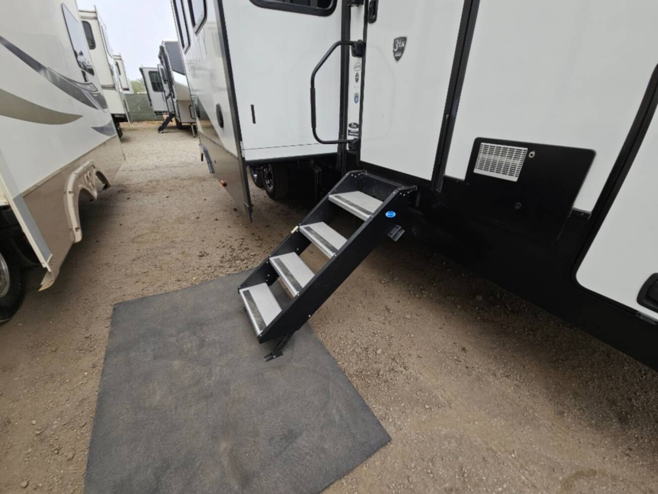 A photo of this 2021 Heartland Gravity GR 3510
