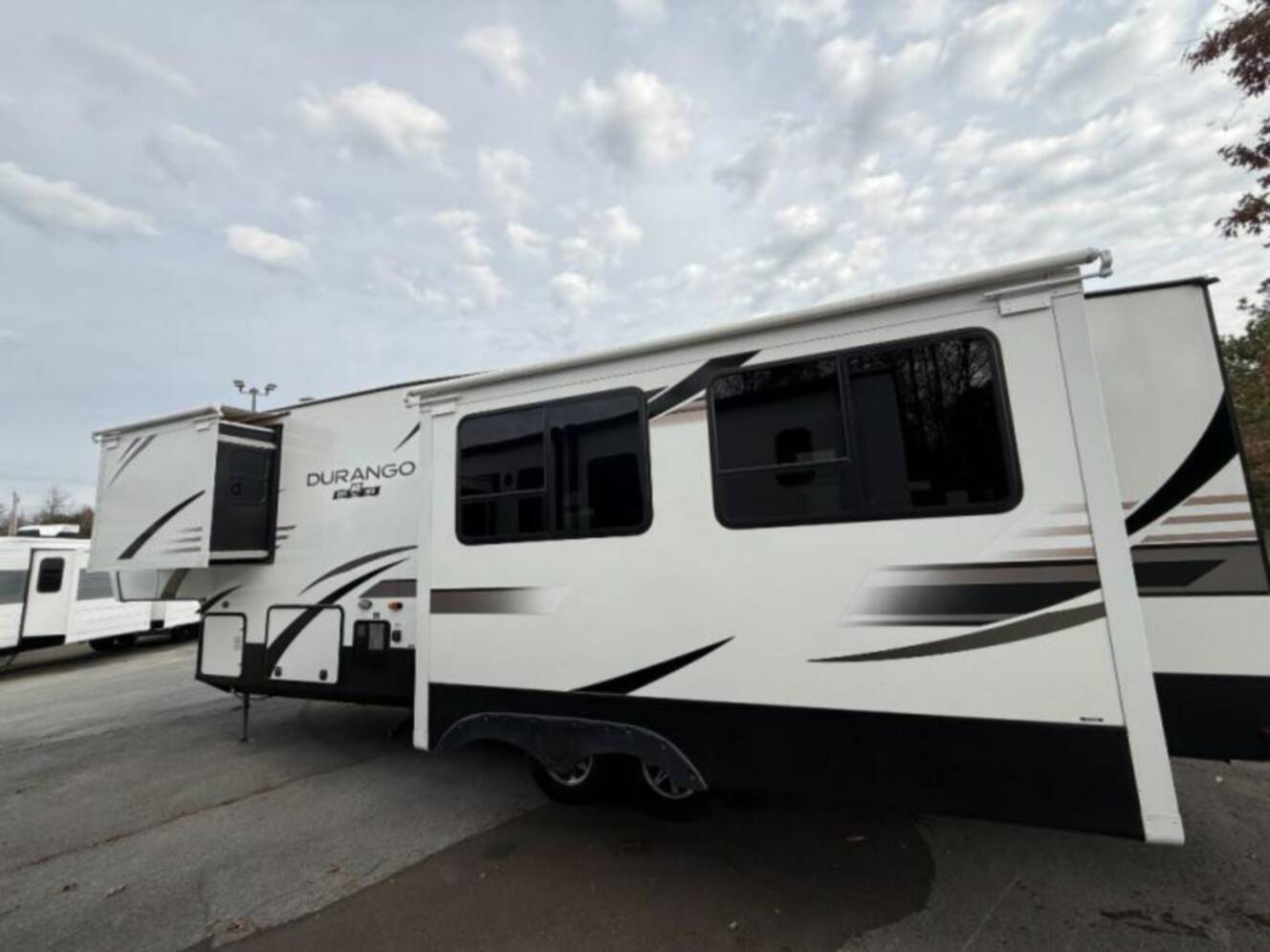 A photo of this 2021 K-Z Durango 321RKT