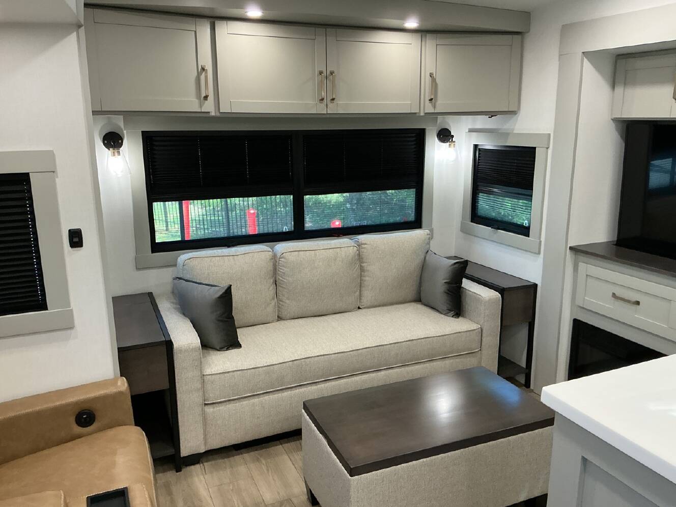 A photo of this 2026 Brinkley Model Z 2900
