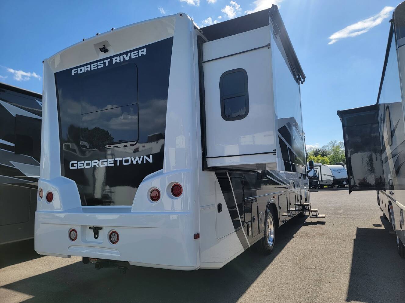 A photo of this 2026 Forest River Georgetown 5 Series GT5 31L5