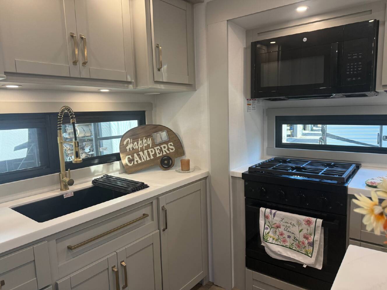 A photo of this 2026 Brinkley Model Z 2700