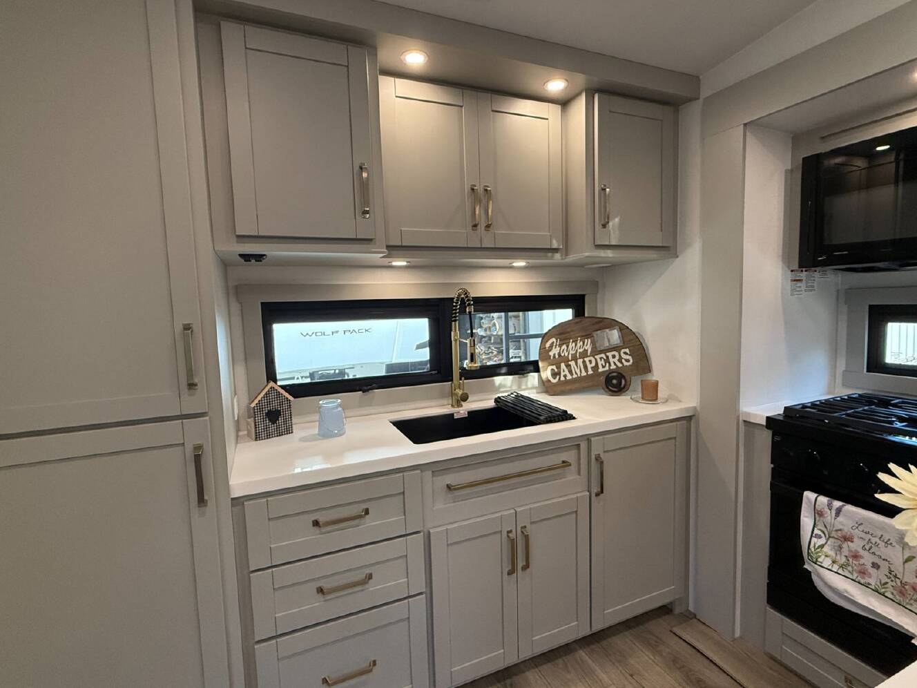 A photo of this 2026 Brinkley Model Z 2700