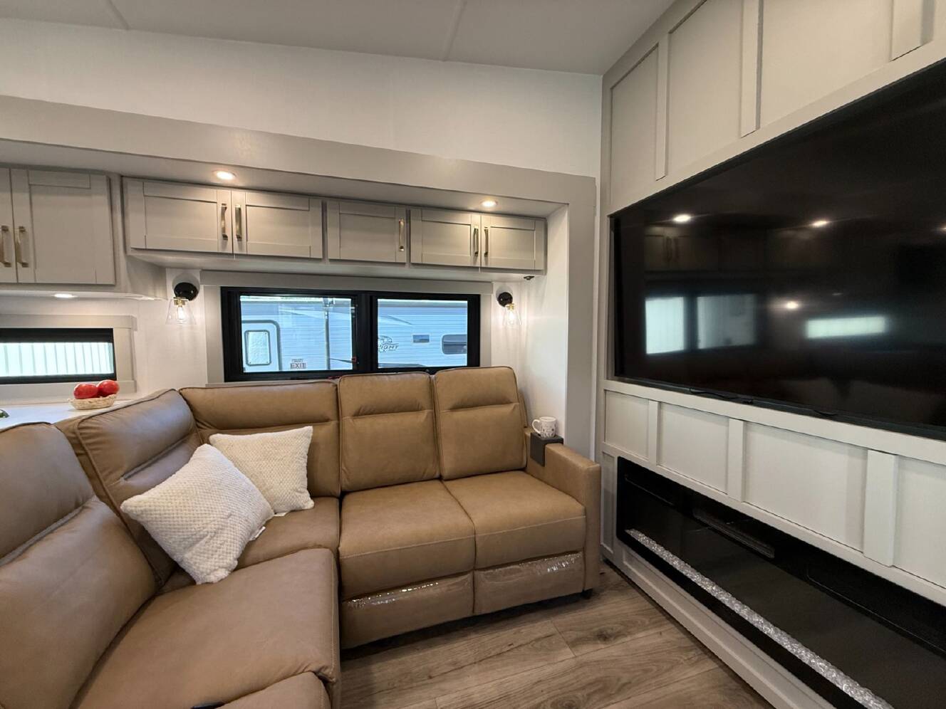A photo of this 2026 Brinkley Model Z 2700
