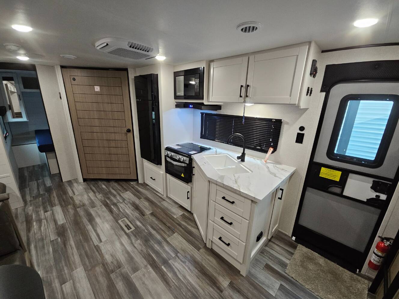 A photo of this 2026 Jayco Jay Flight SLX 263BHSW