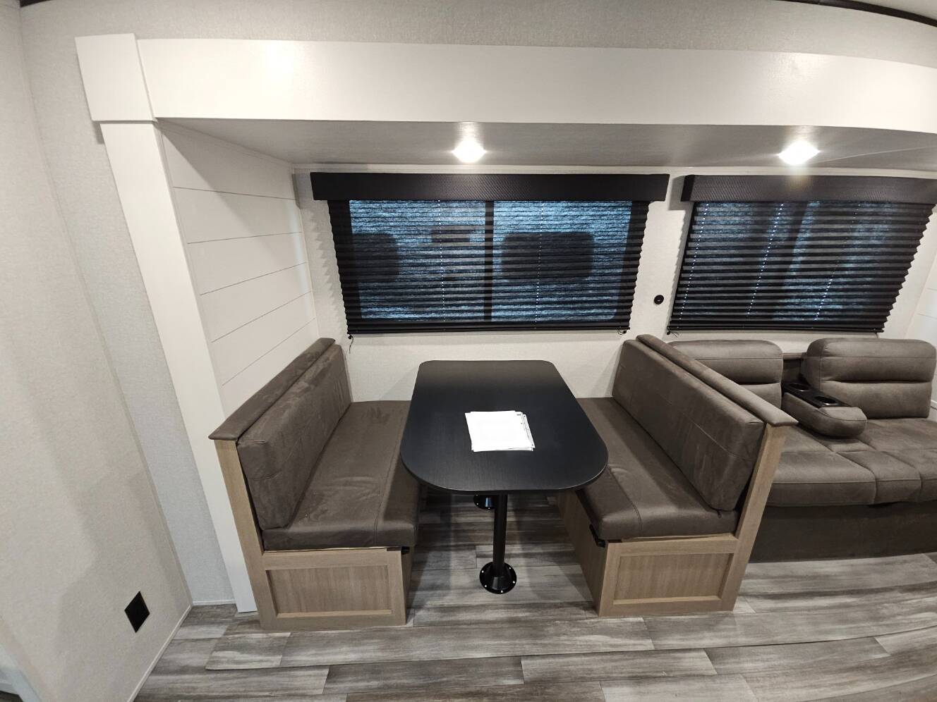 A photo of this 2026 Jayco Jay Flight SLX 263BHSW