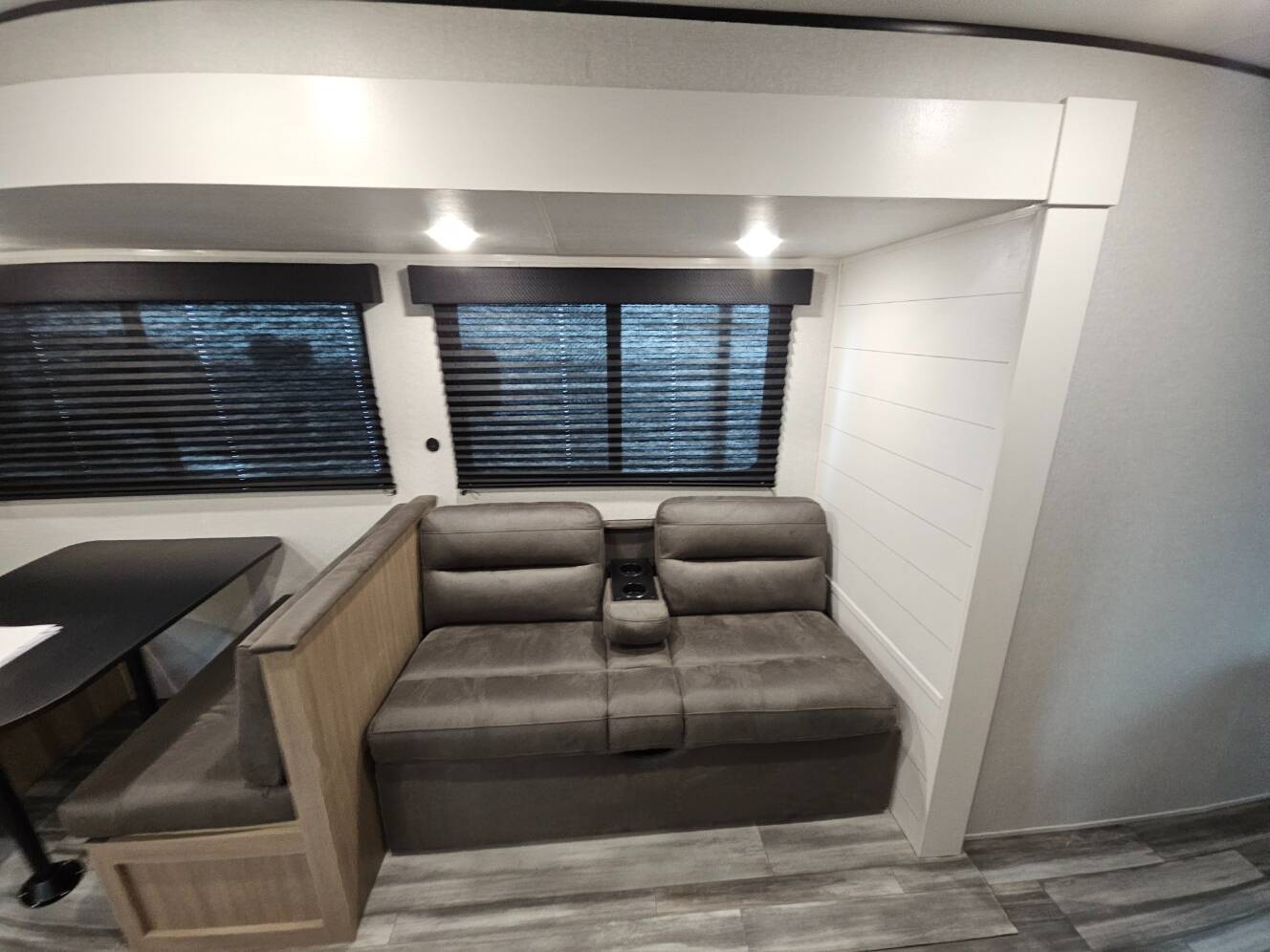 A photo of this 2026 Jayco Jay Flight SLX 263BHSW