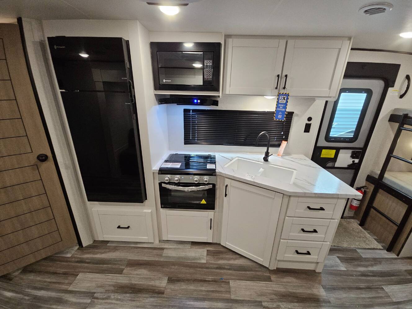 A photo of this 2026 Jayco Jay Flight SLX 263BHSW