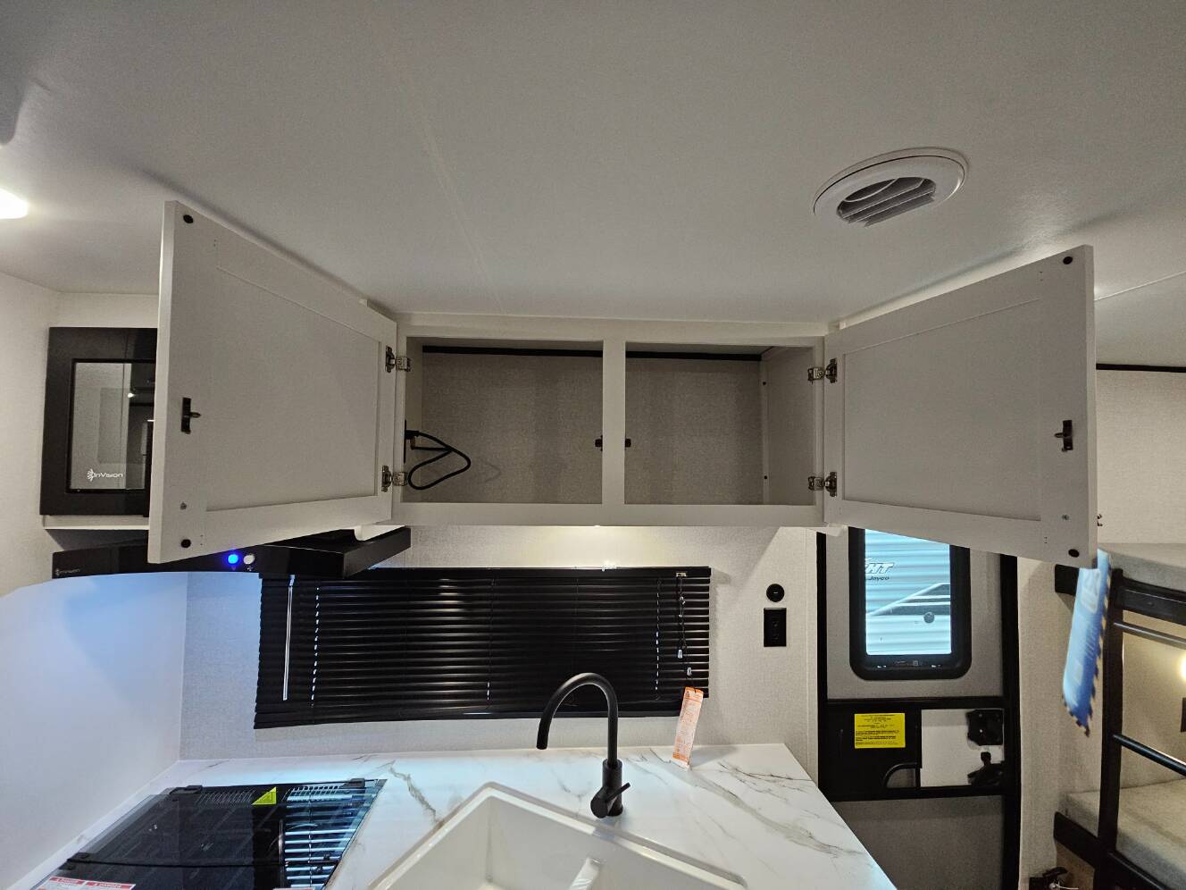 A photo of this 2026 Jayco Jay Flight SLX 263BHSW