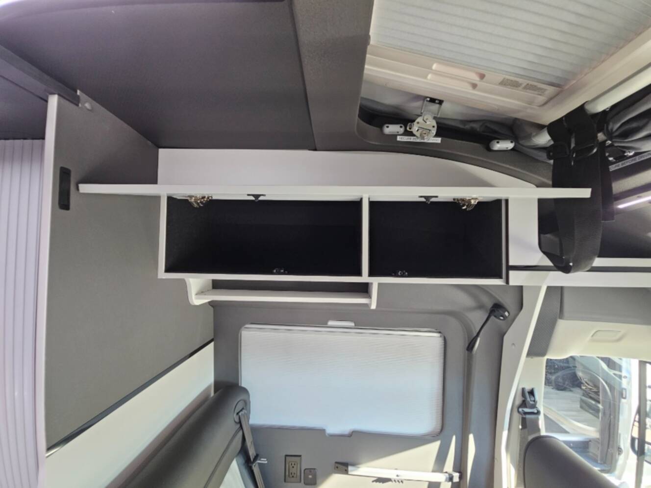 A photo of this 2026 Grand Design Lineage Series Vt LVT1