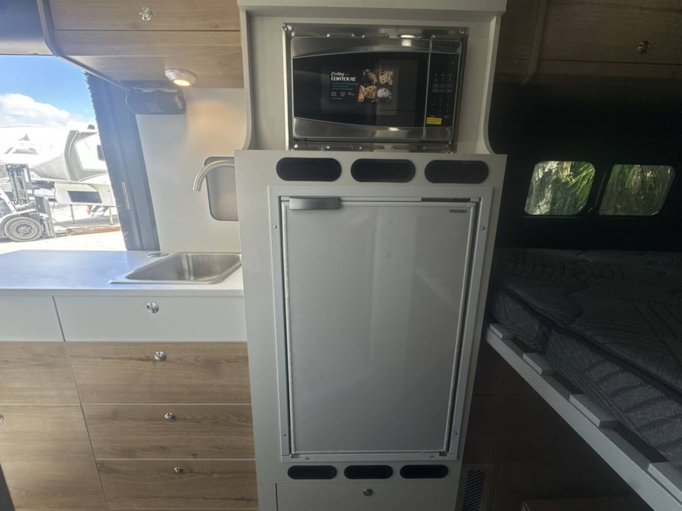 A photo of this 2026 Airstream Rangeline Rangeline