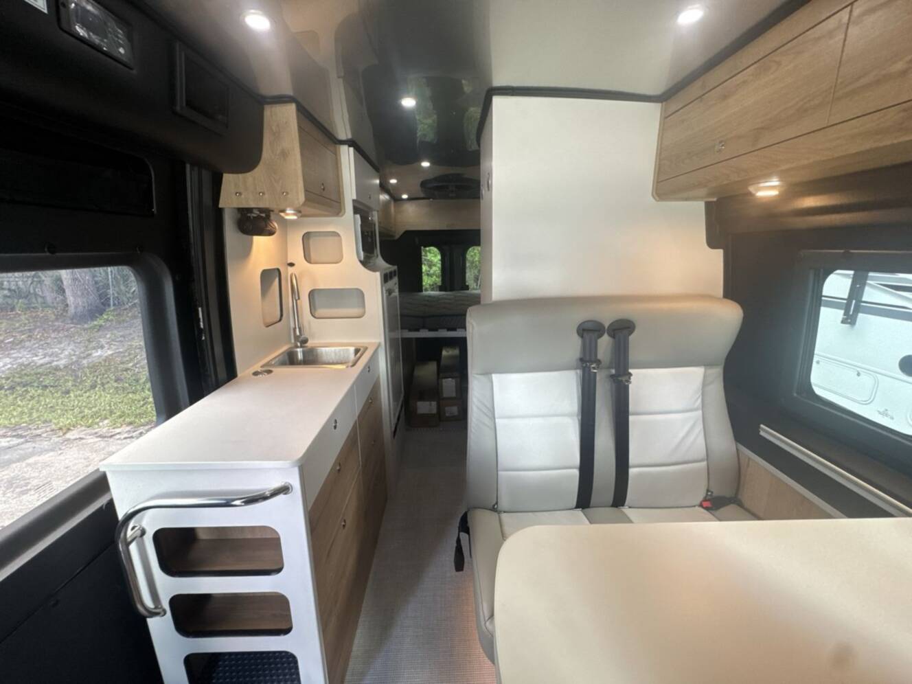 A photo of this 2026 Airstream Rangeline Rangeline
