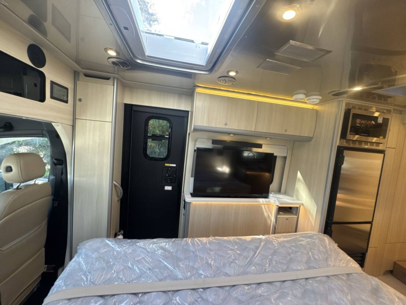A photo of this 2026 Airstream Atlas MS