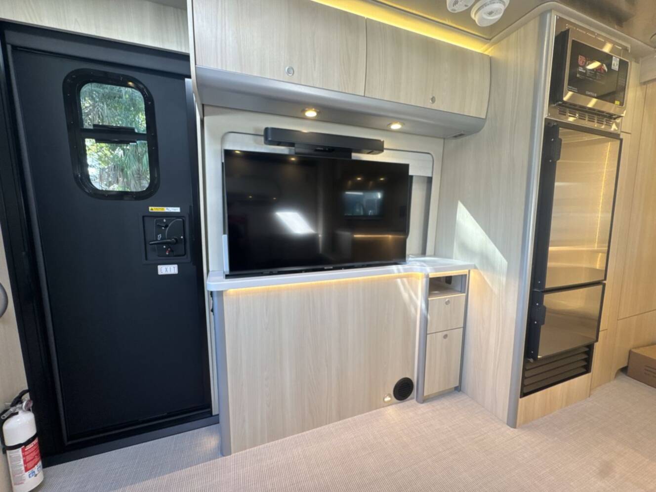 A photo of this 2026 Airstream Atlas MS