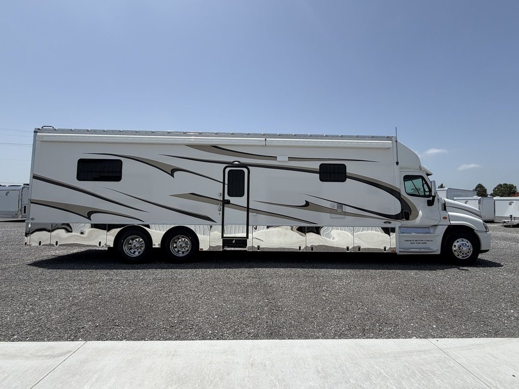 2018 Renegade 45' Motorcoach RV