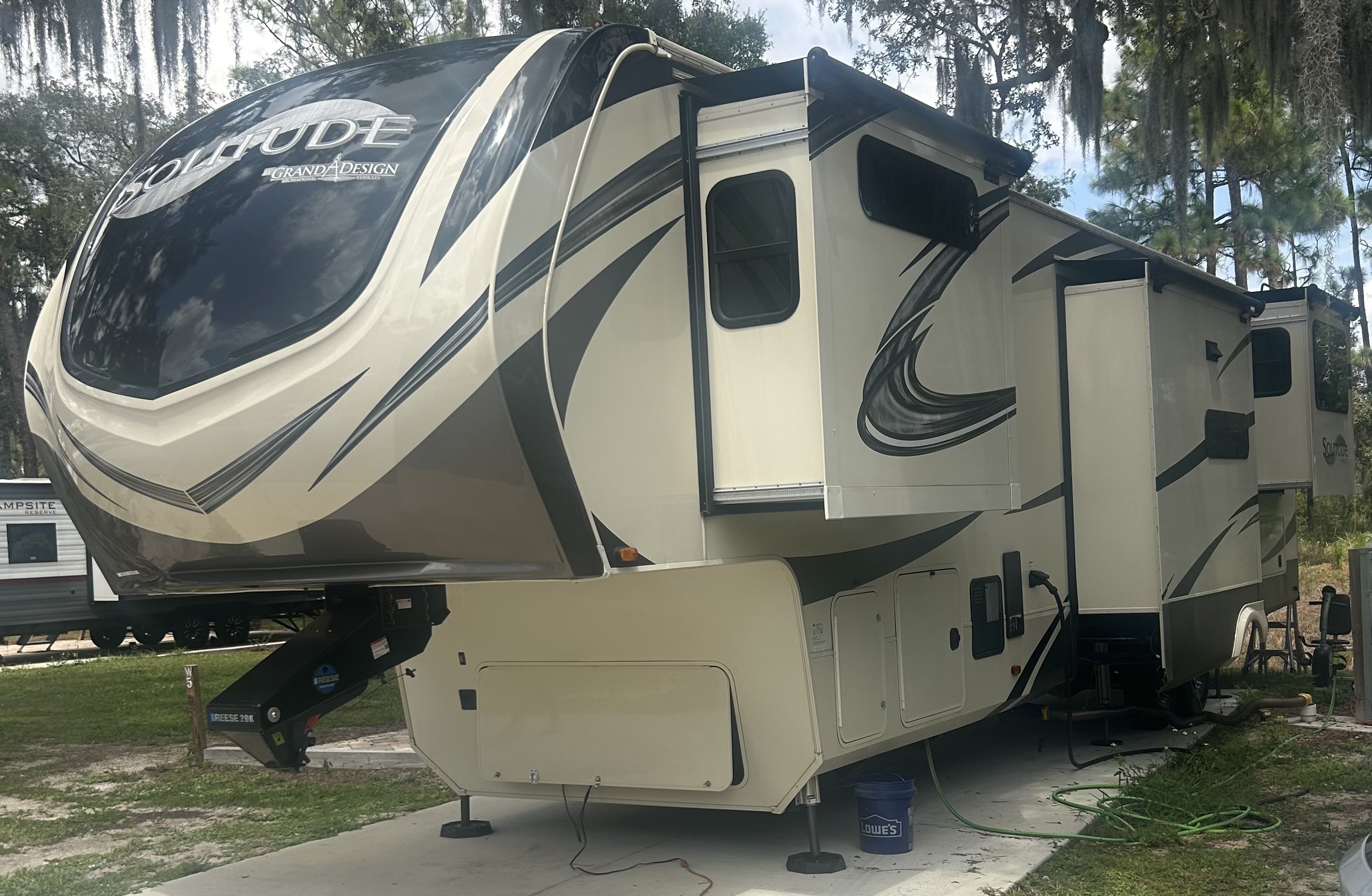 2021 Grand Design SOLITUDE 375RES in kissimmee FL