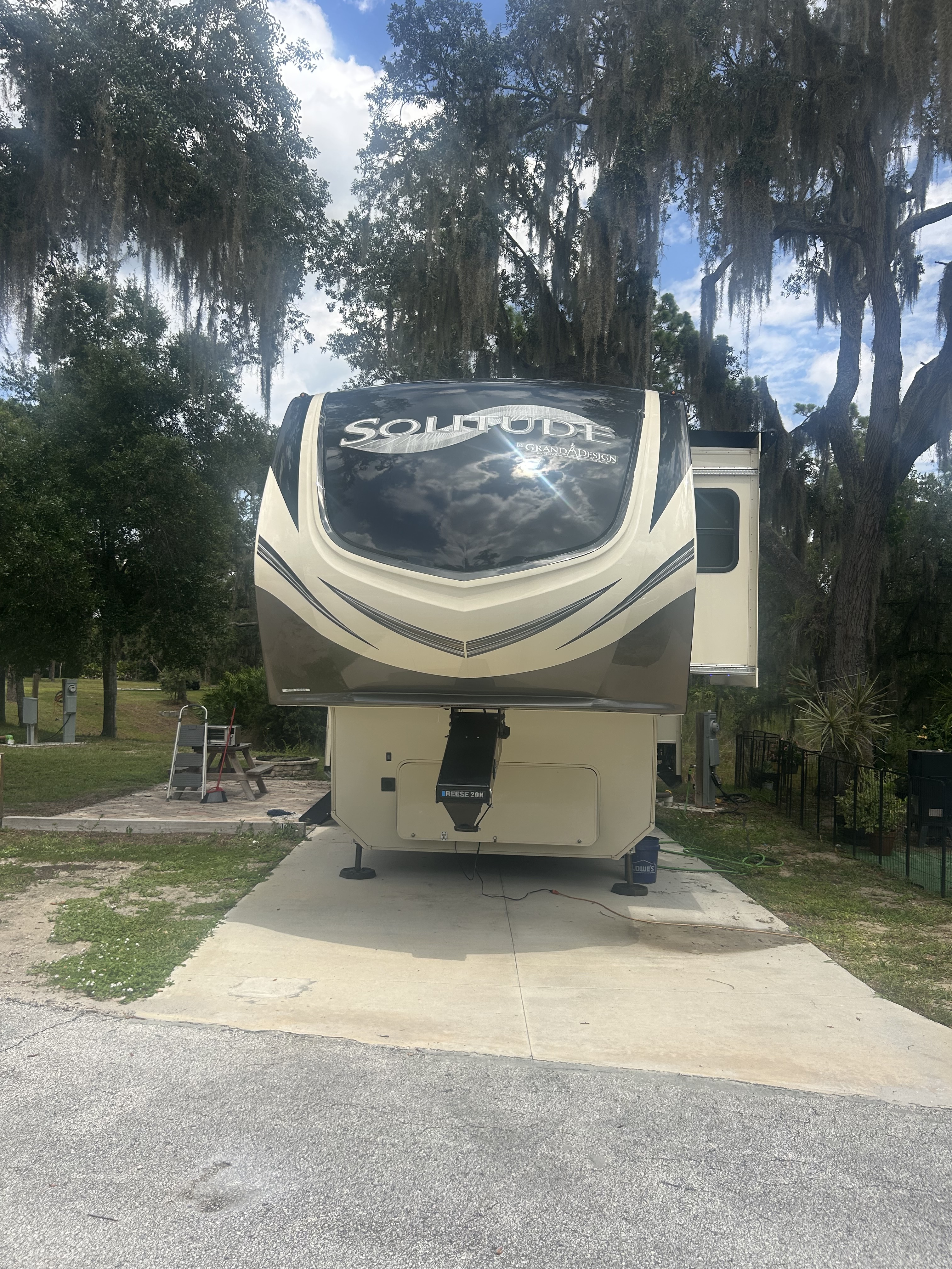 2021 Grand Design SOLITUDE 375RES in kissimmee FL