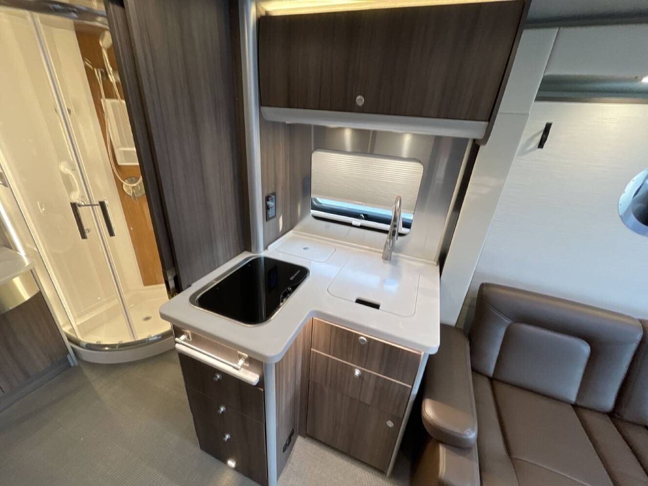 A photo of this 2022 Airstream ATLAS MURPHY SUITE