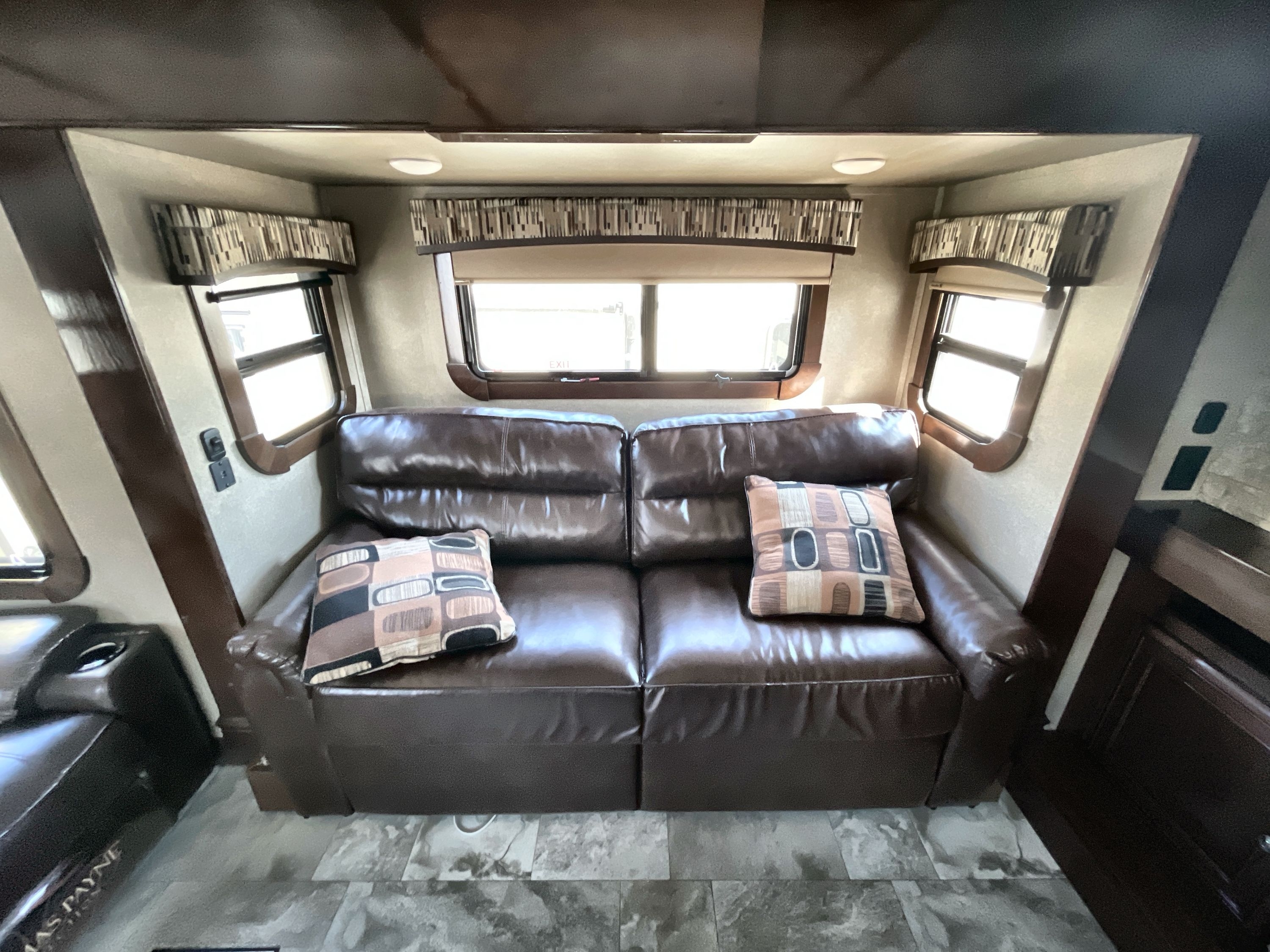 2019 Crossroads REDWOOD 3941FL in little falls MN