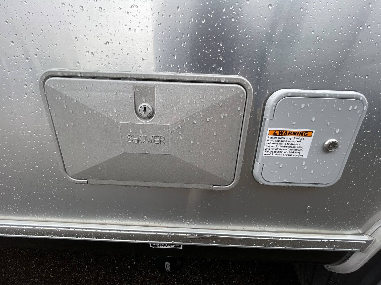 A photo of this 2022 Airstream FLYING CLOUD 27FB QUEEN