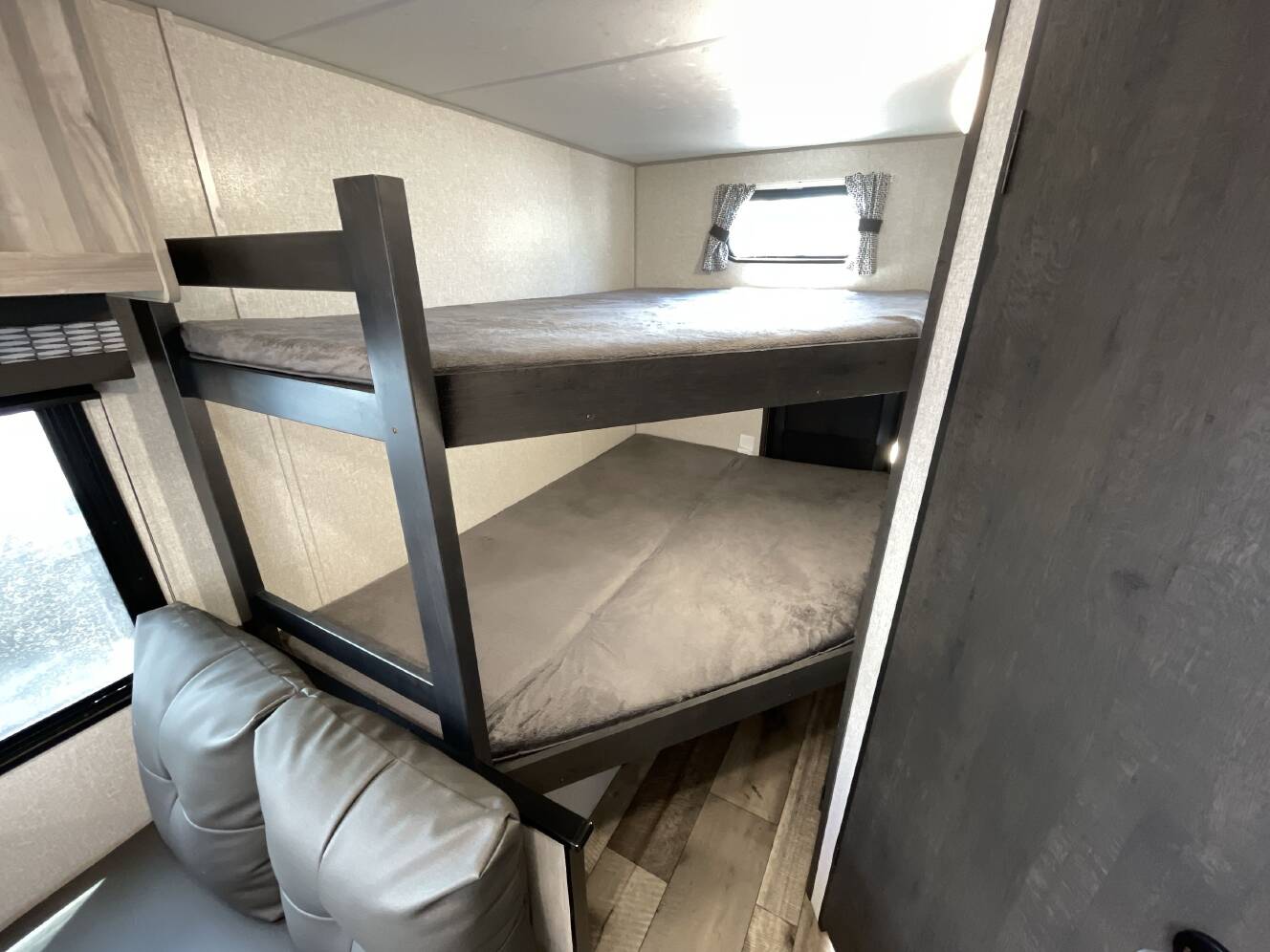 A photo of this 2021 K-Z Rv CONNECT SE 210MBKSE