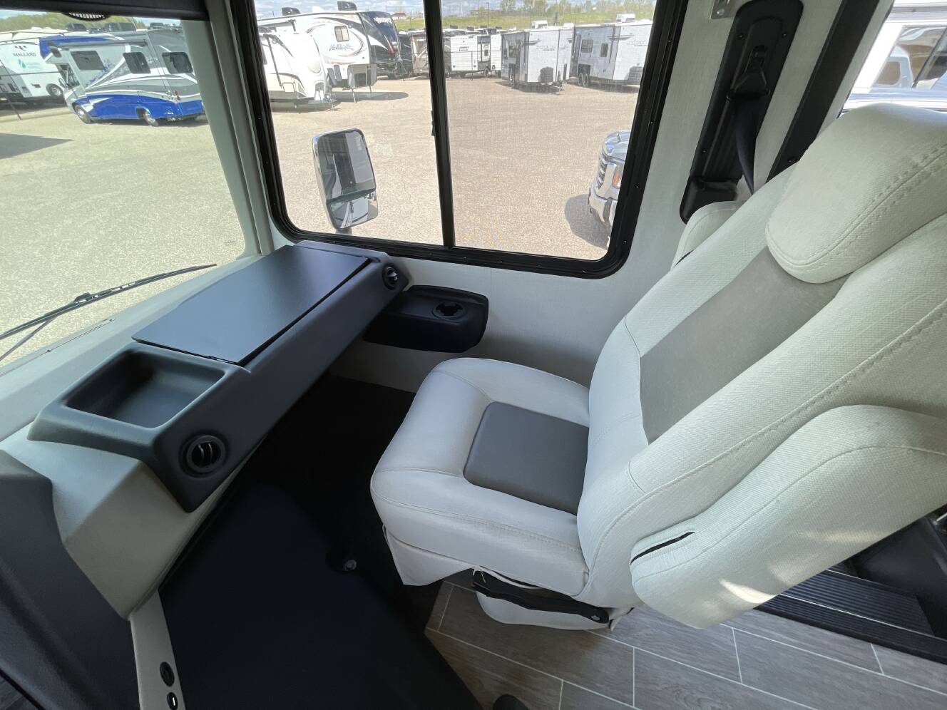A photo of this 2023 Forest River GEORGETOWN 5 SERIES 34M