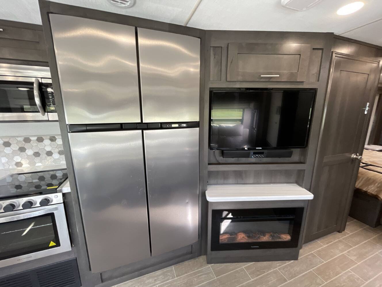 A photo of this 2023 Forest River GEORGETOWN 5 SERIES 34M