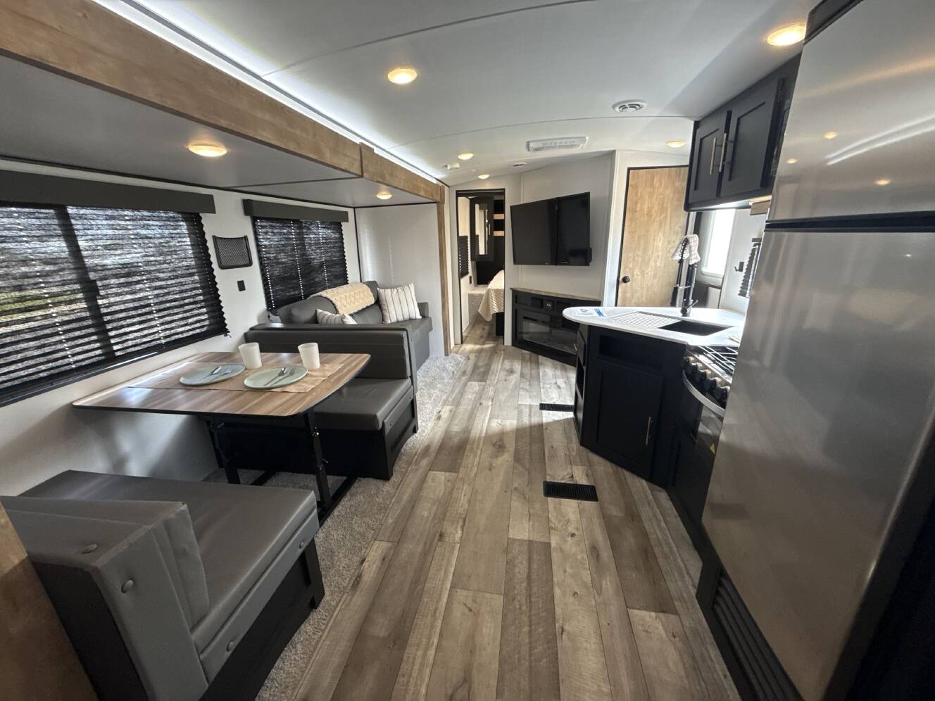 A photo of this 2022 Keystone SPRINGDALE 295BH