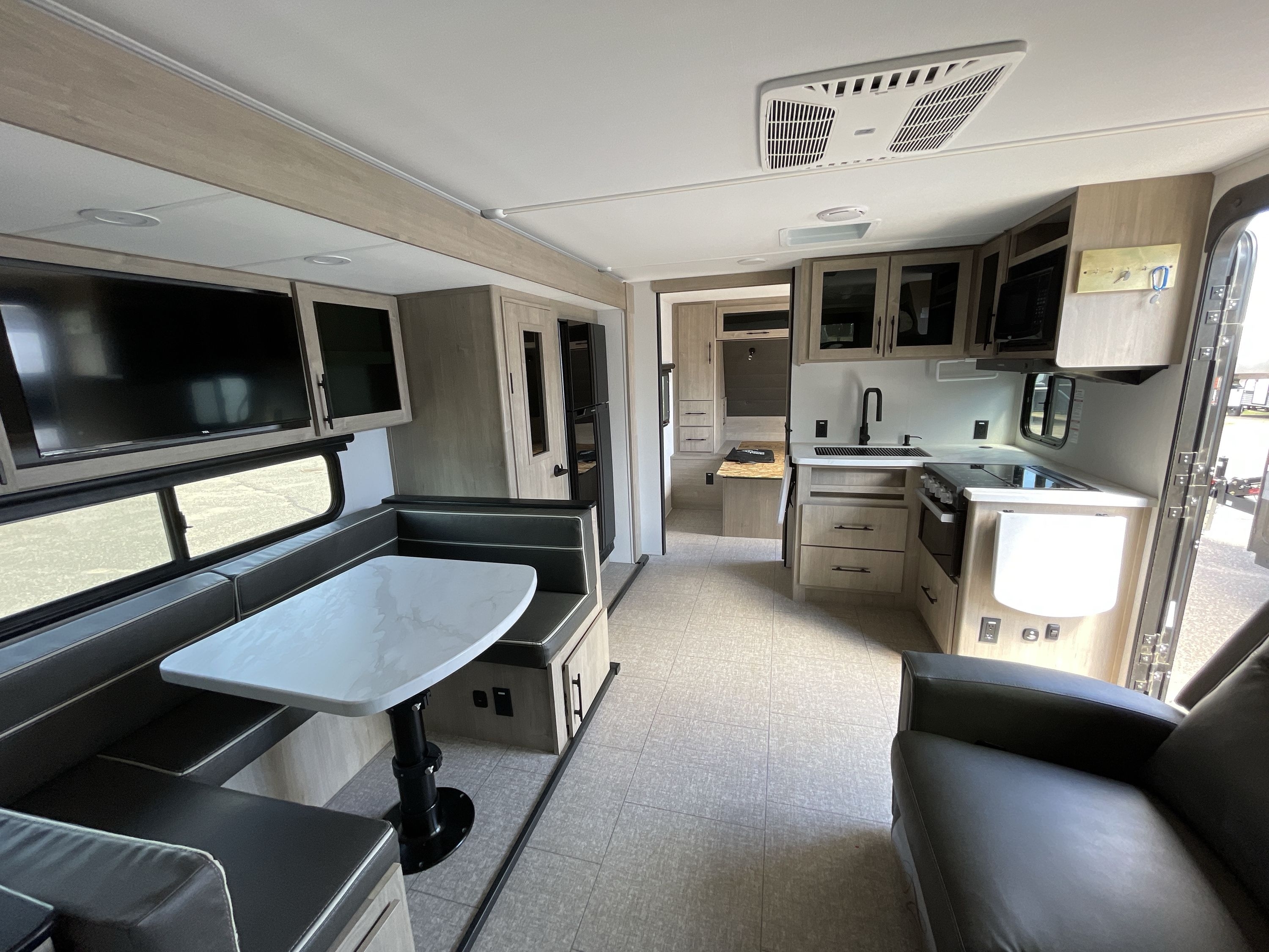 2025 Grand Design IMAGINE XLS 25DBE in little falls MN