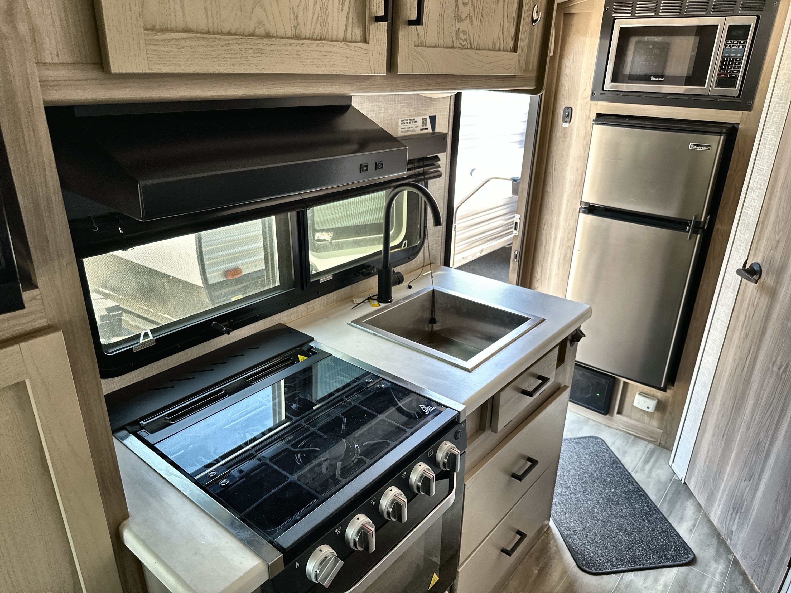 2023 Forest River FLAGSTAFF E-PRO 19FBS E19FBS in billings MT