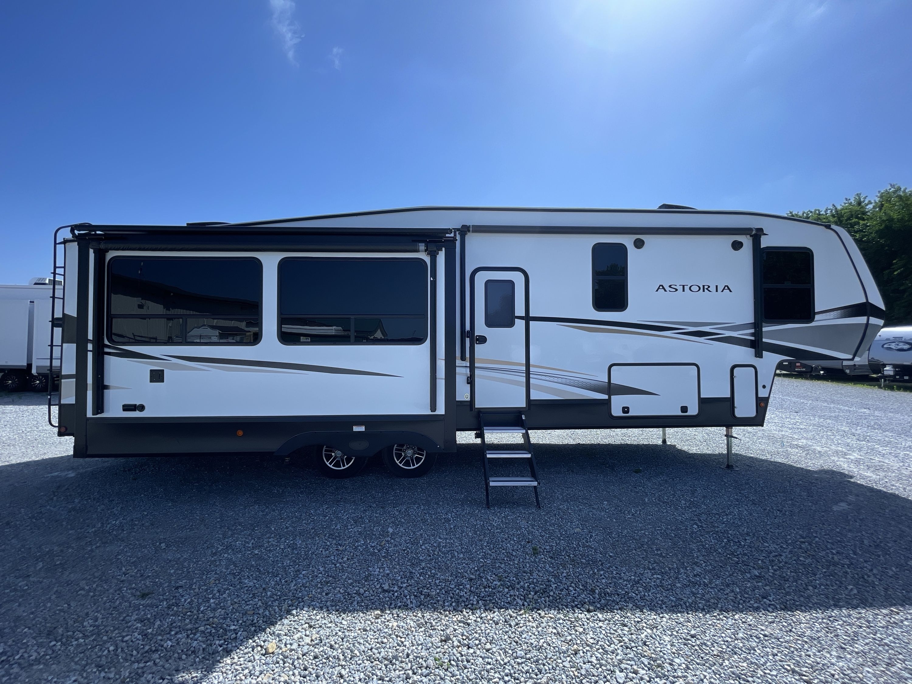2023 Dutchmen ASTORIA 3173RLP in piqua OH