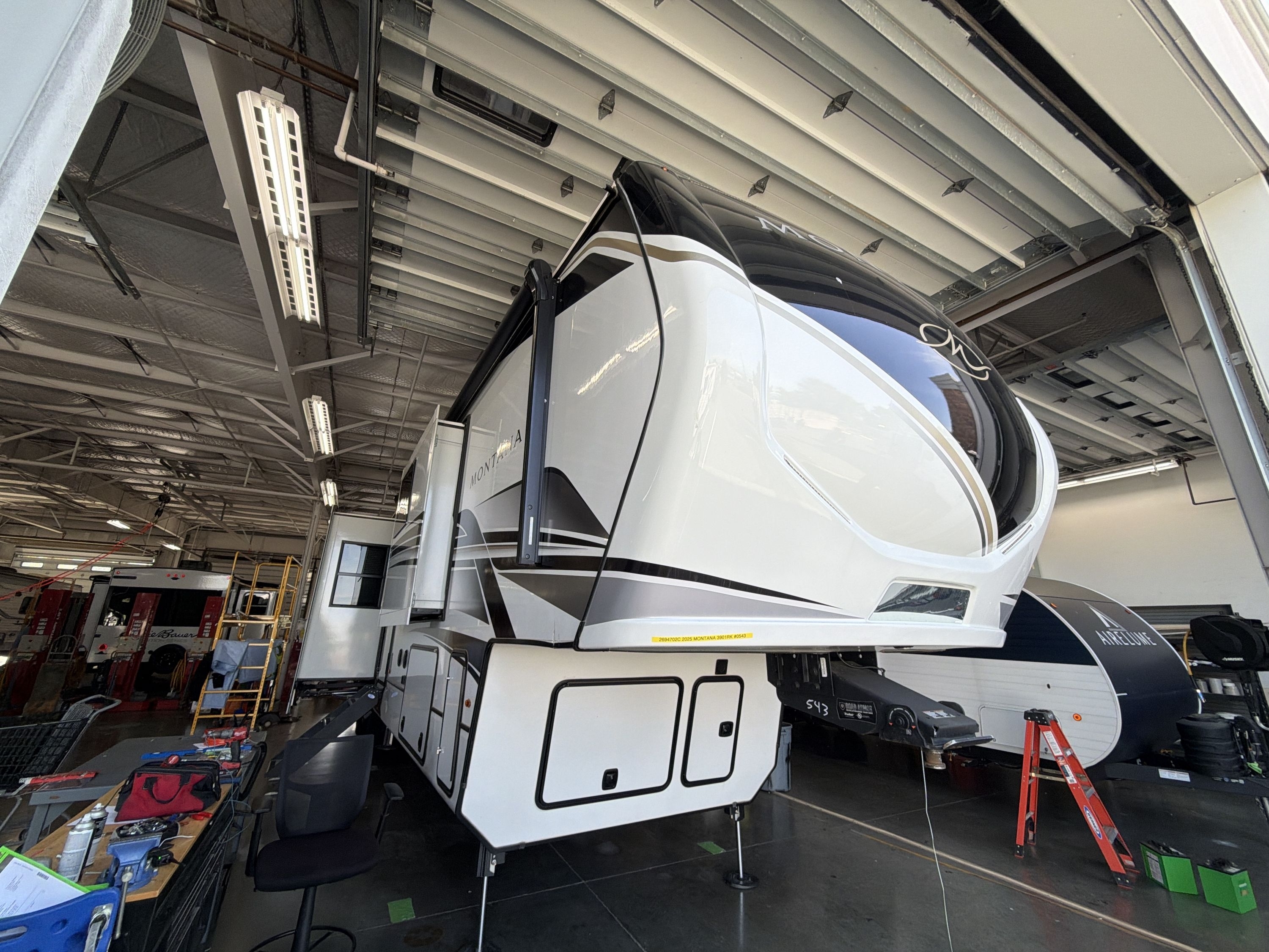 2025 Keystone MONTANA 3901RK in vacaville CA