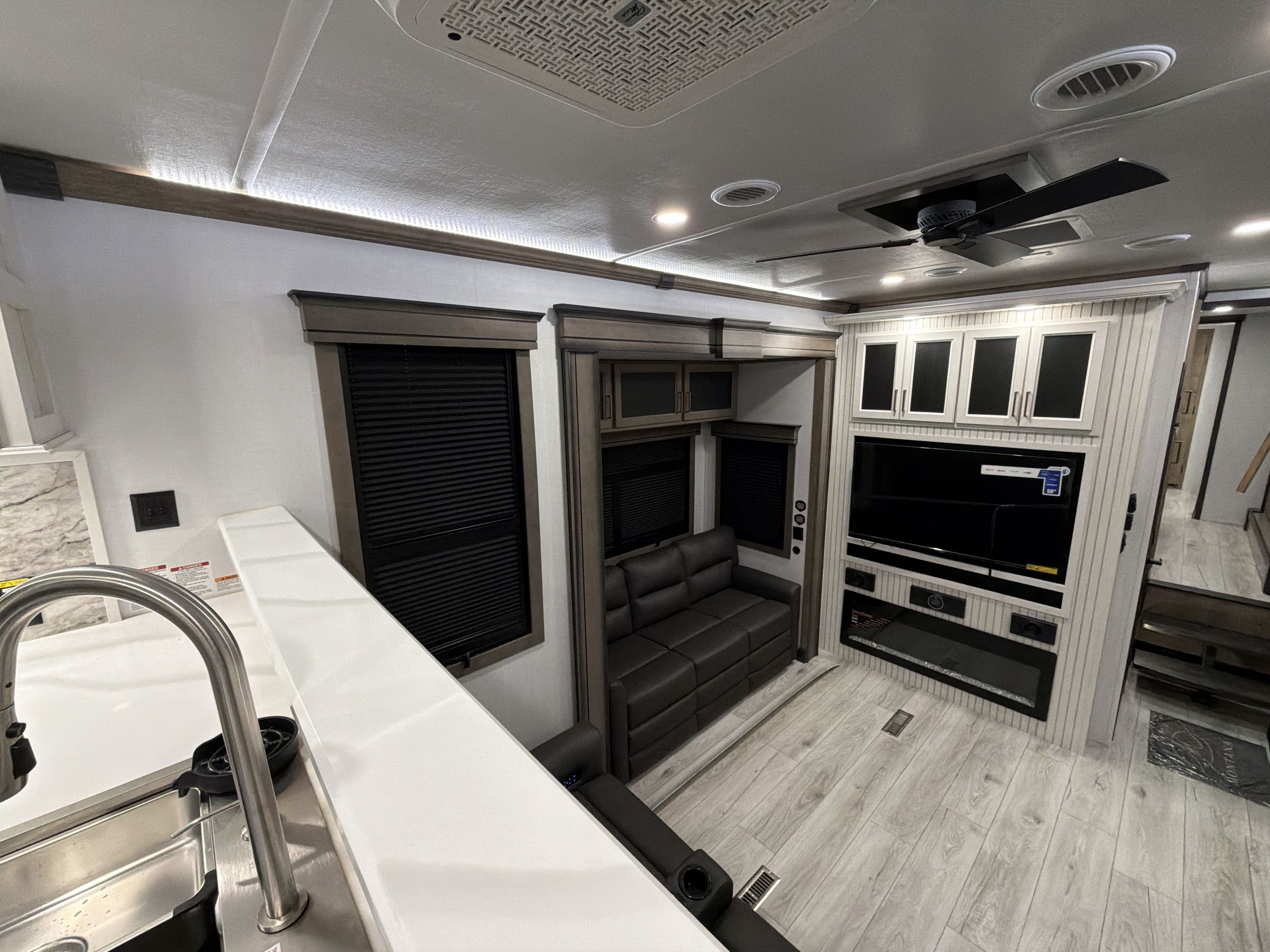 2025 Keystone MONTANA 3901RK in vacaville CA