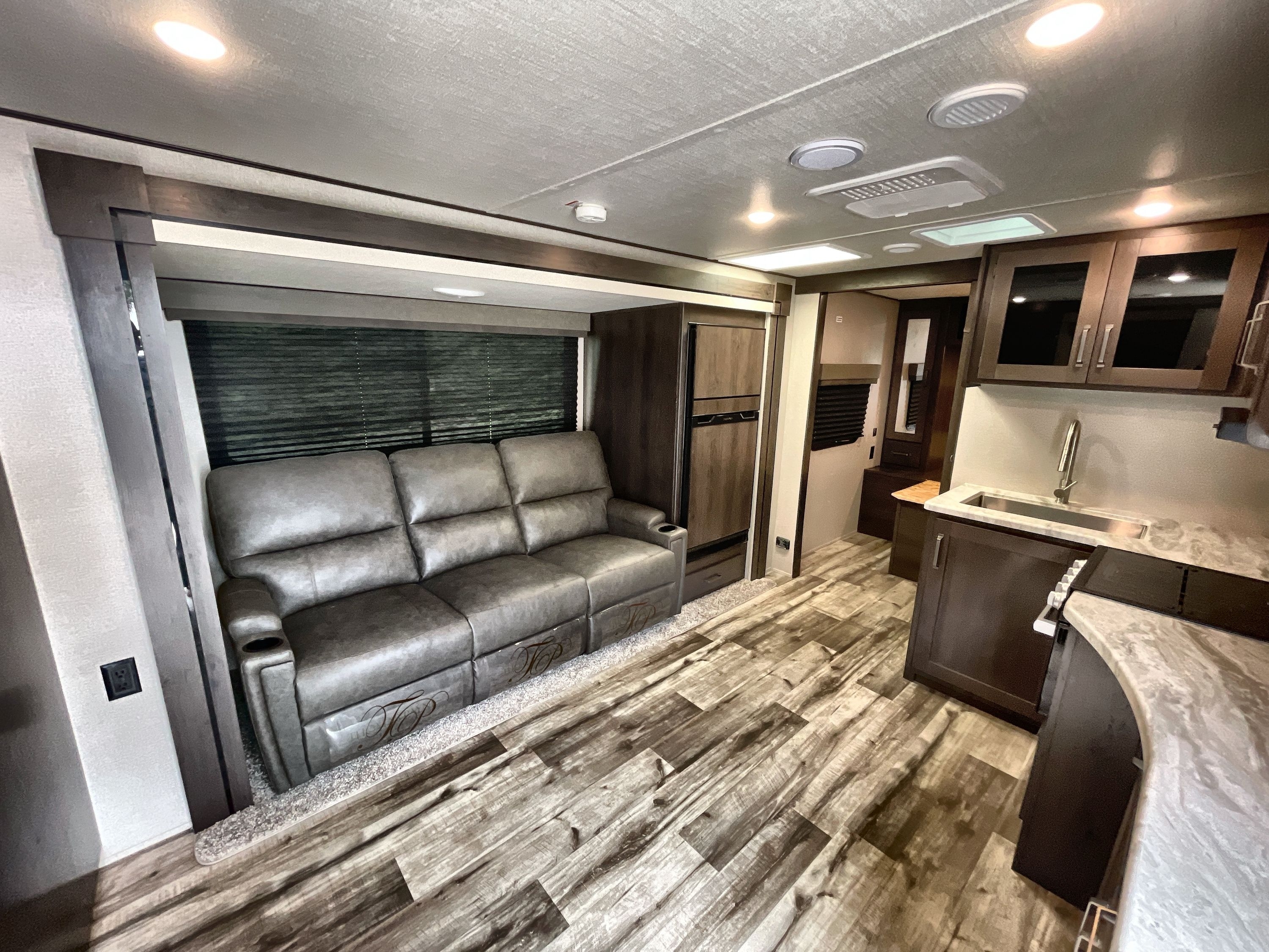 View more photos of this listing