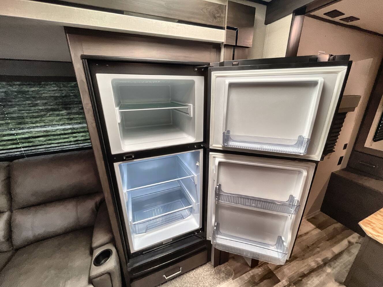 A photo of this 2022 Grand Design TRANSCEND XPLOR 221RB