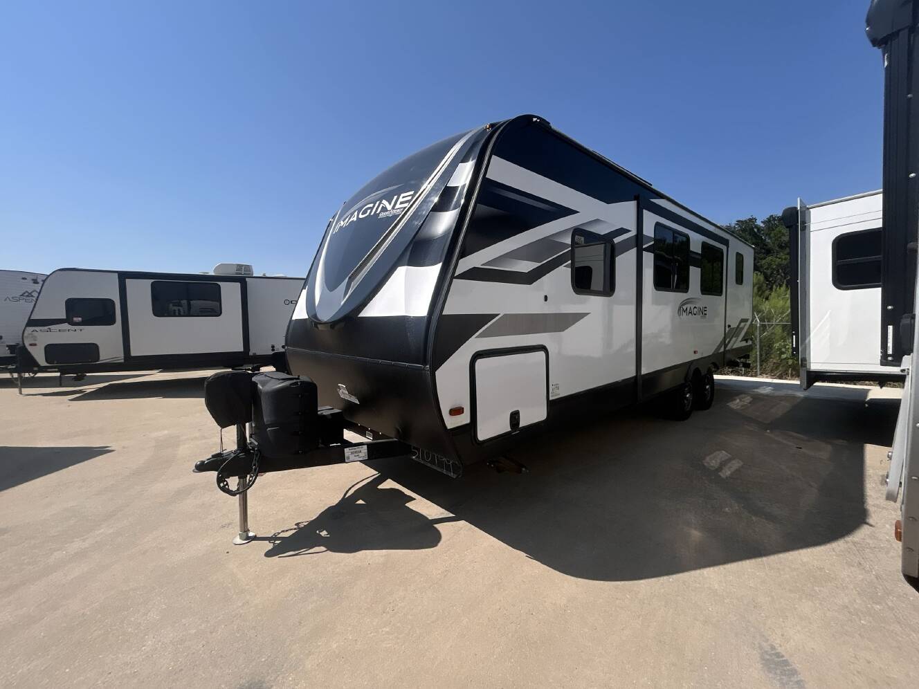 A photo of this 2023 Grand Design IMAGINE 2800BH