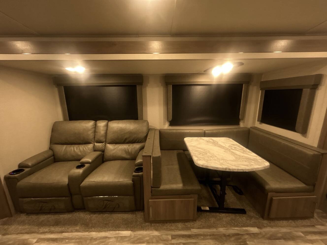 A photo of this 2023 Grand Design IMAGINE 2800BH