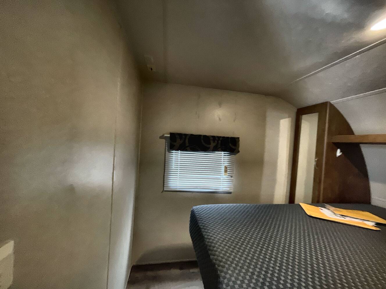 A photo of this 2018 Forest River SALEM 27REI