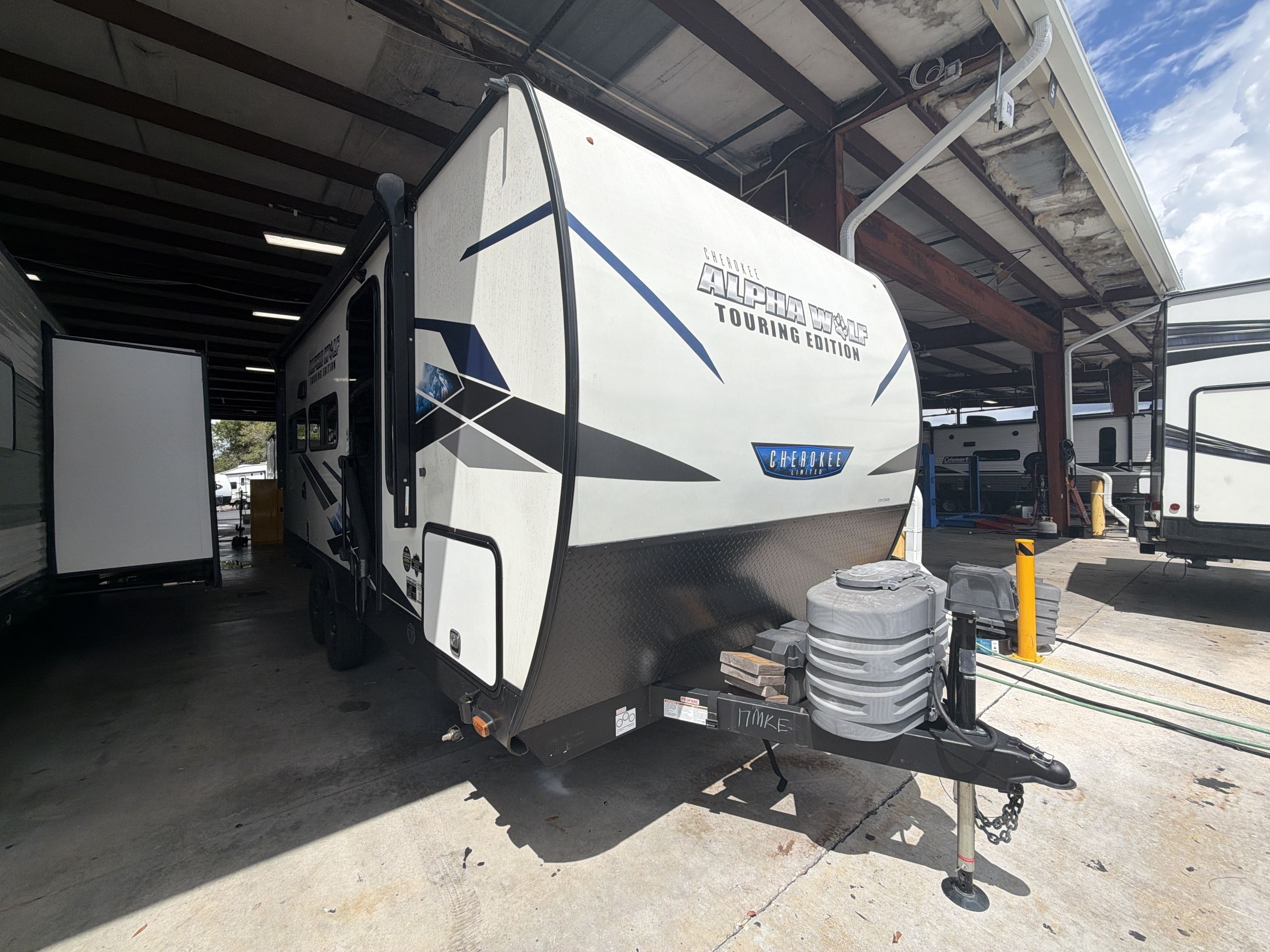 2024 Forest River ALPHA WOLF TOURING 17MKE in bartow FL