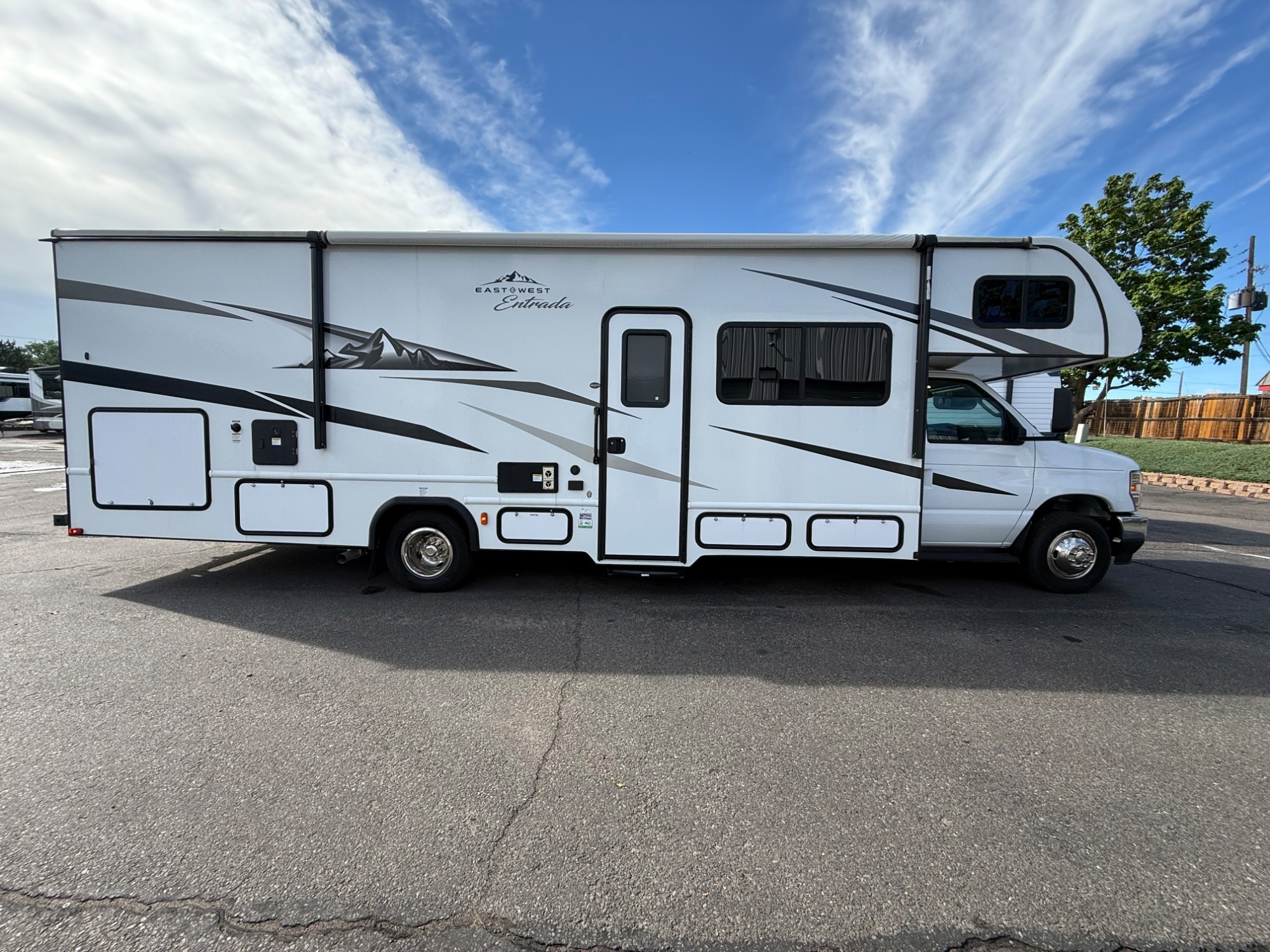 2024 East To West ENTRADA 3100FB in wheat ridge CO