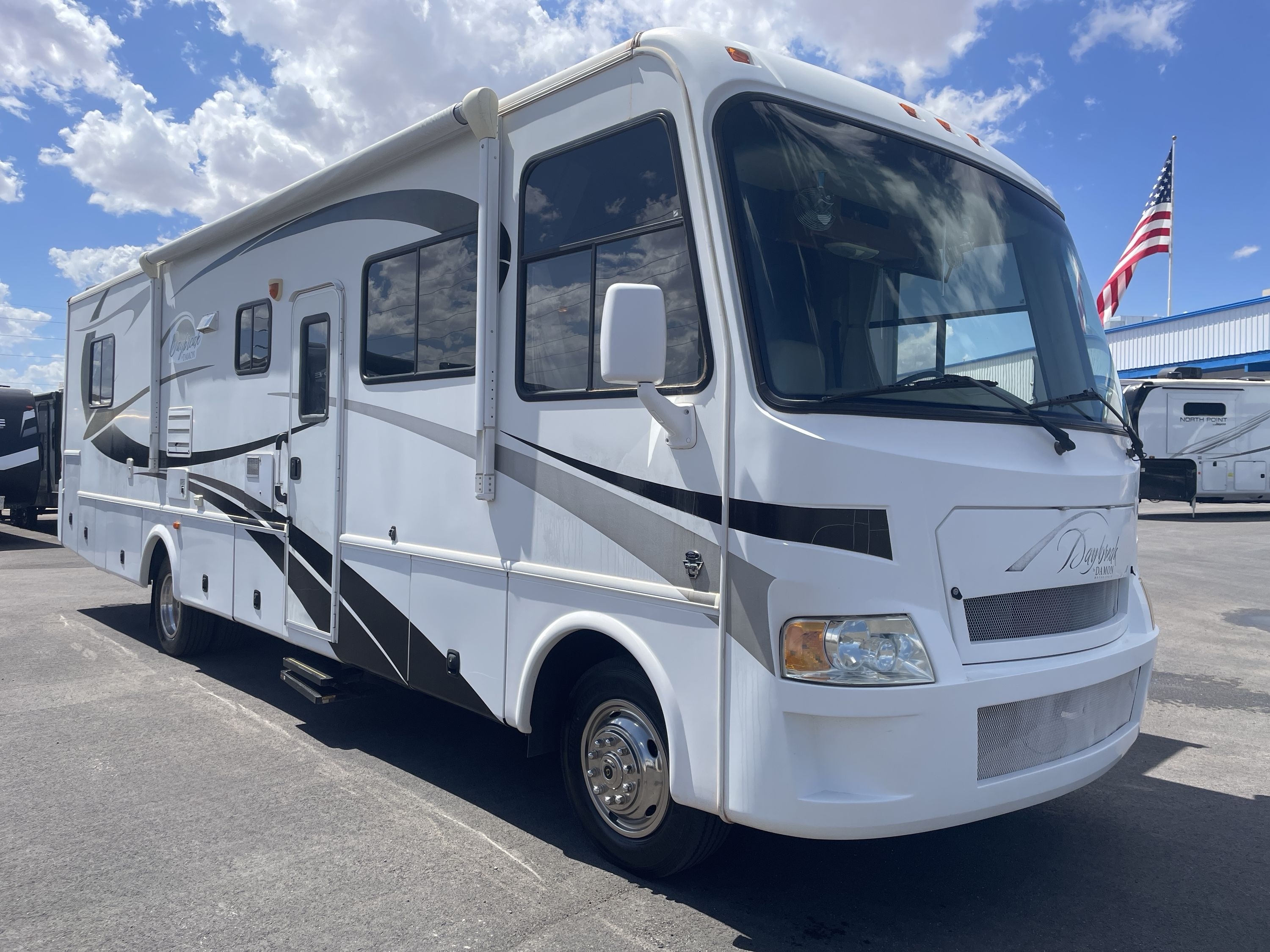 2011 Damon DAYBREAK 34SS RV