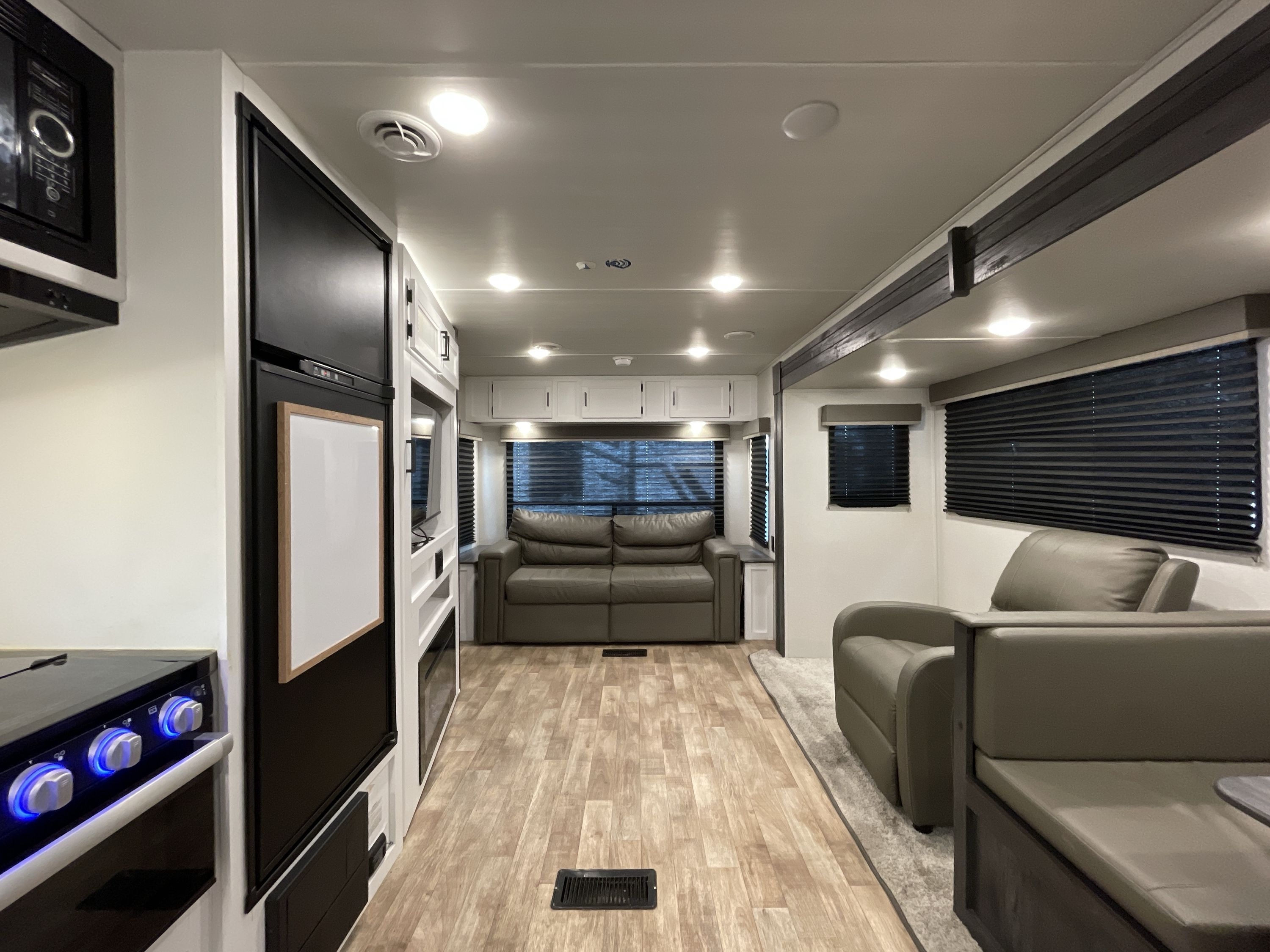 2022 Keystone HIDEOUT 27RLS in meridian ID
