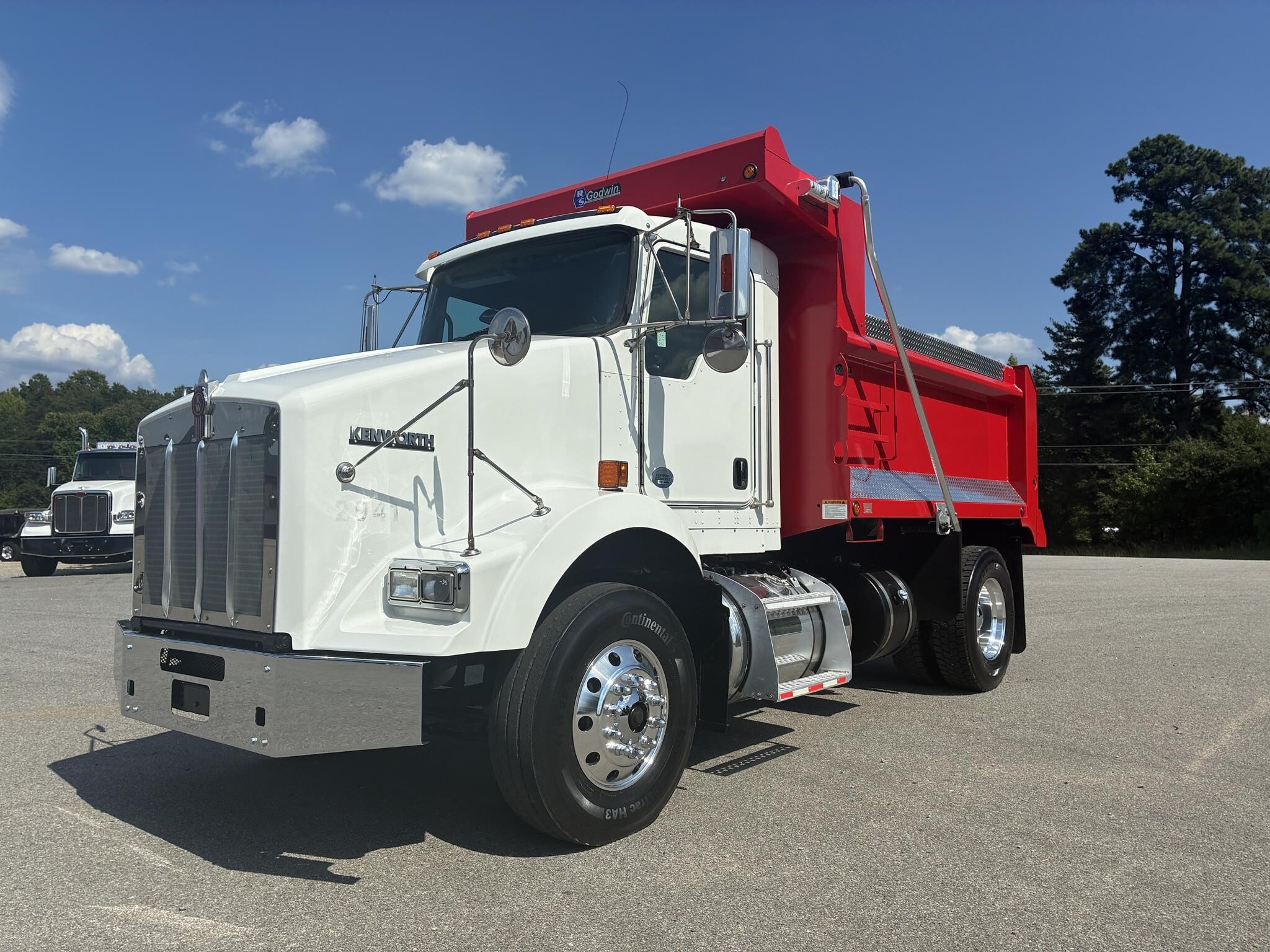 2016 KENWORTH T800 in Chatham, VA