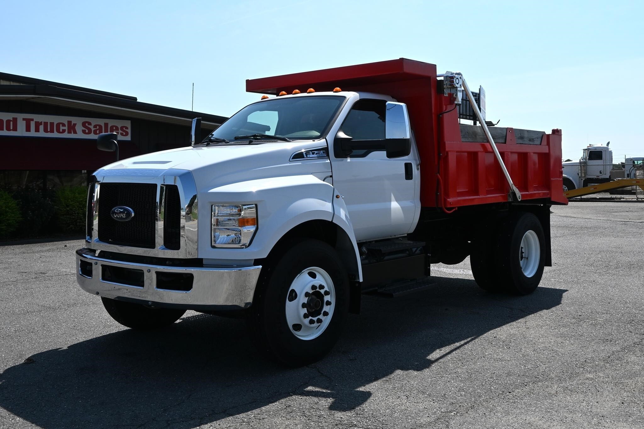 2024 FORD F750 in Searcy, AR