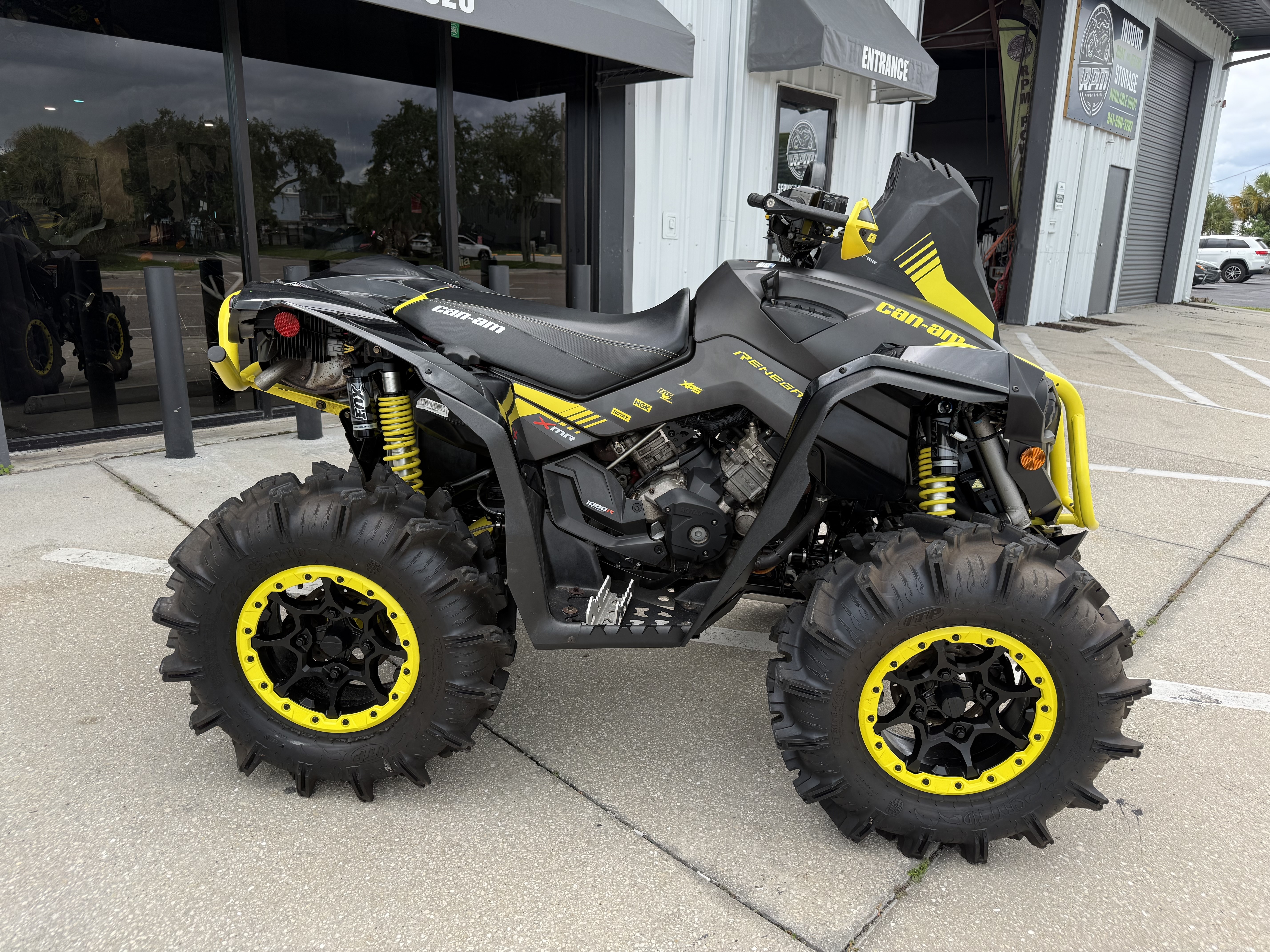 2019 Can-Am RENEGADE X MR 1000R in sarsota FL