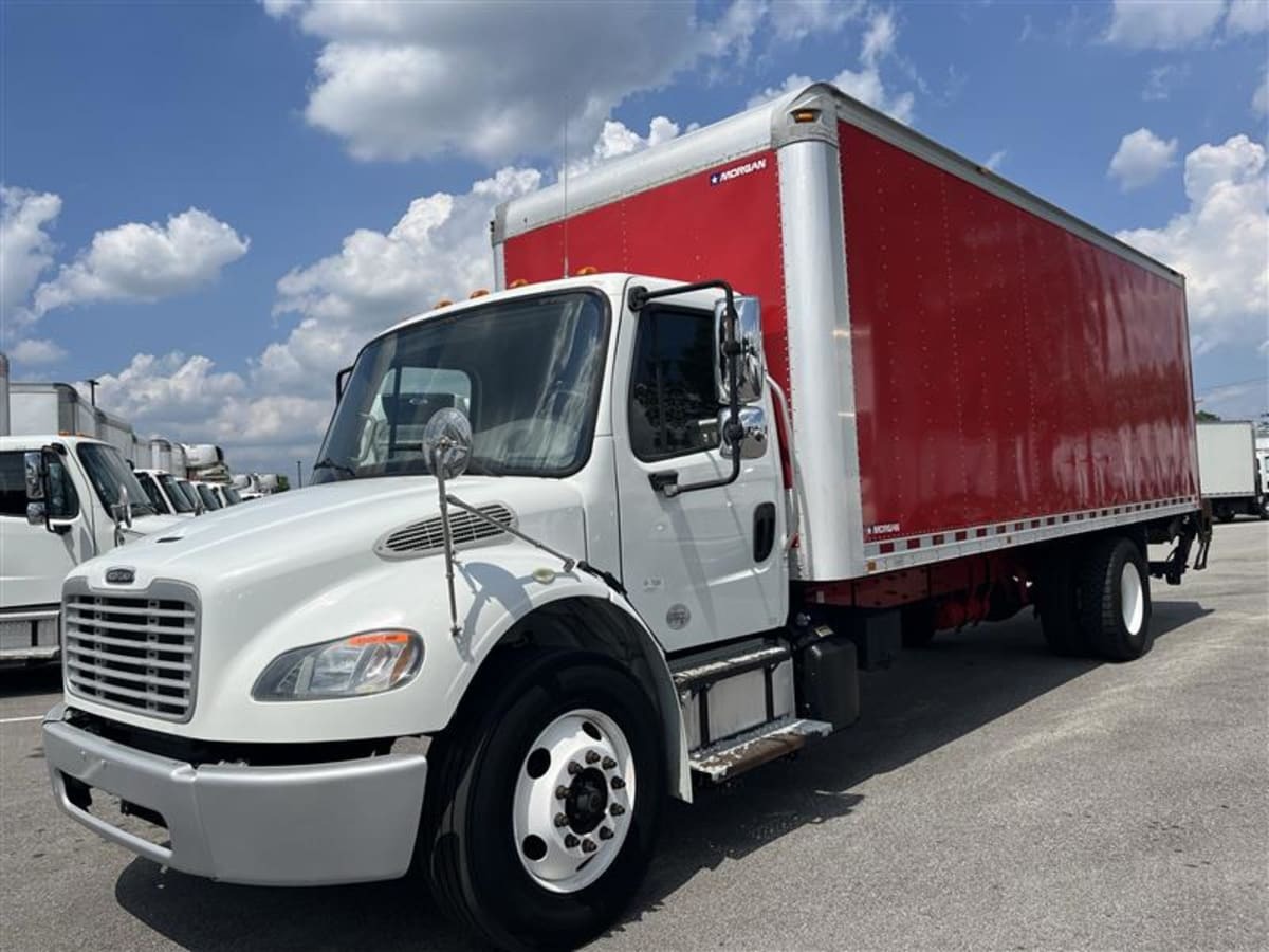 2016 FREIGHTLINER BUSINESS CLASS M2 106 in Laurel, MD