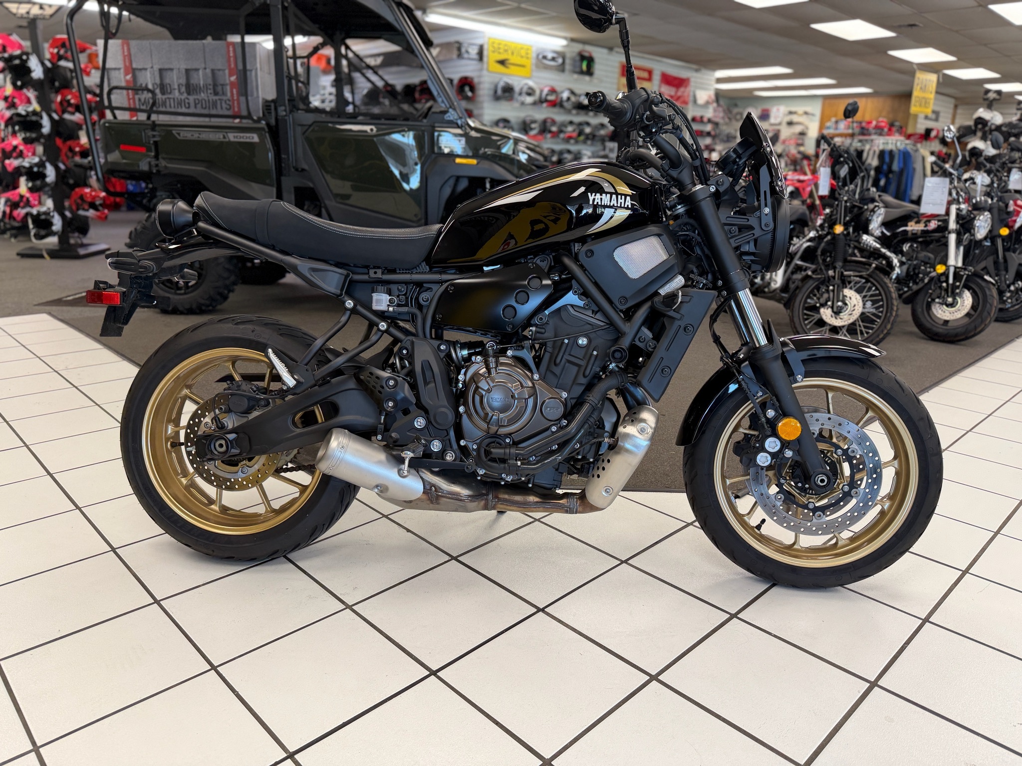 2023 Yamaha XSR700 700 in Del City, OK
