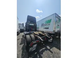 2017 FREIGHTLINER T1