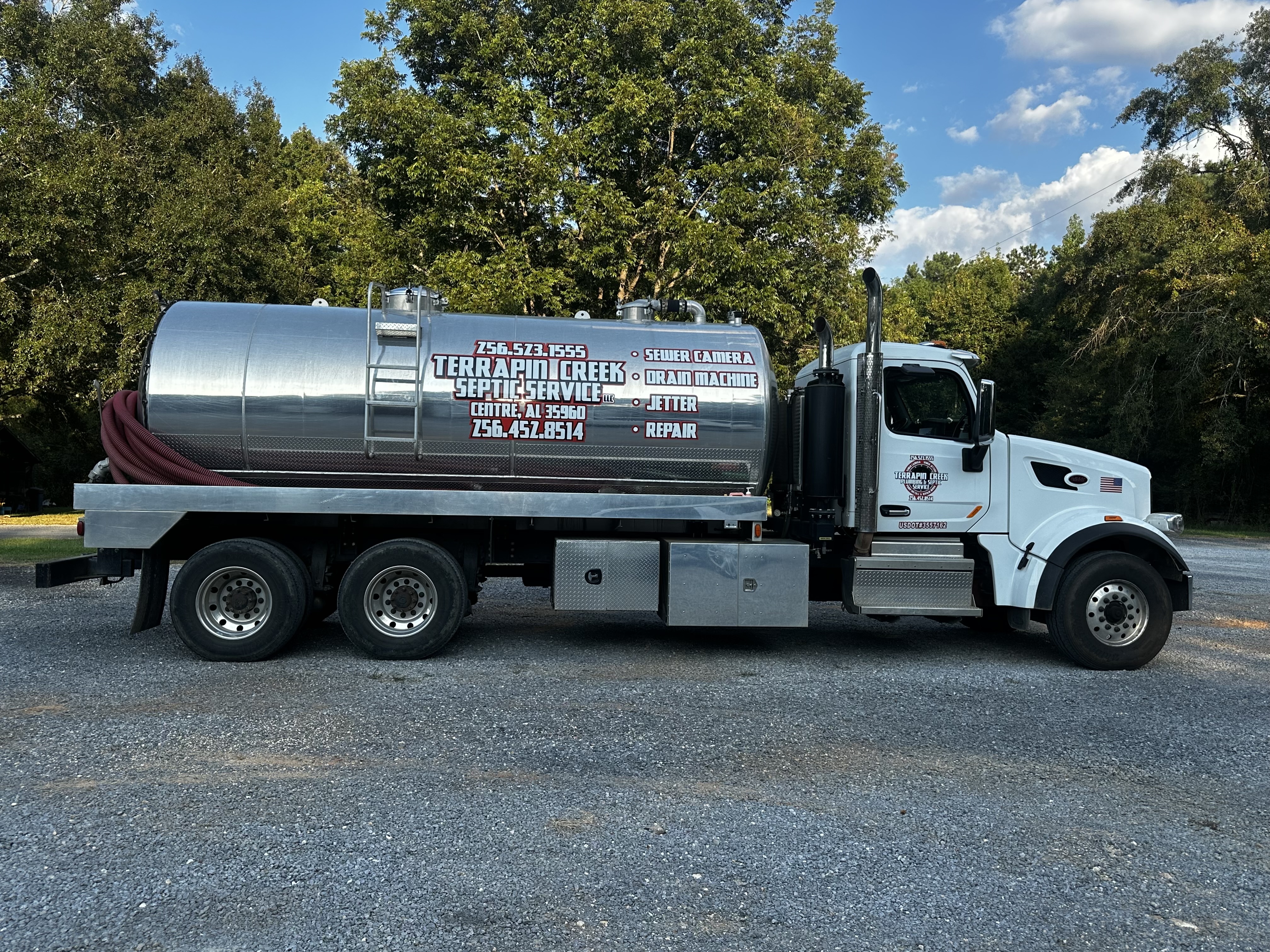 2021 PETERBILT 567 in Miami, FL