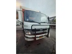 2019 HINO 195